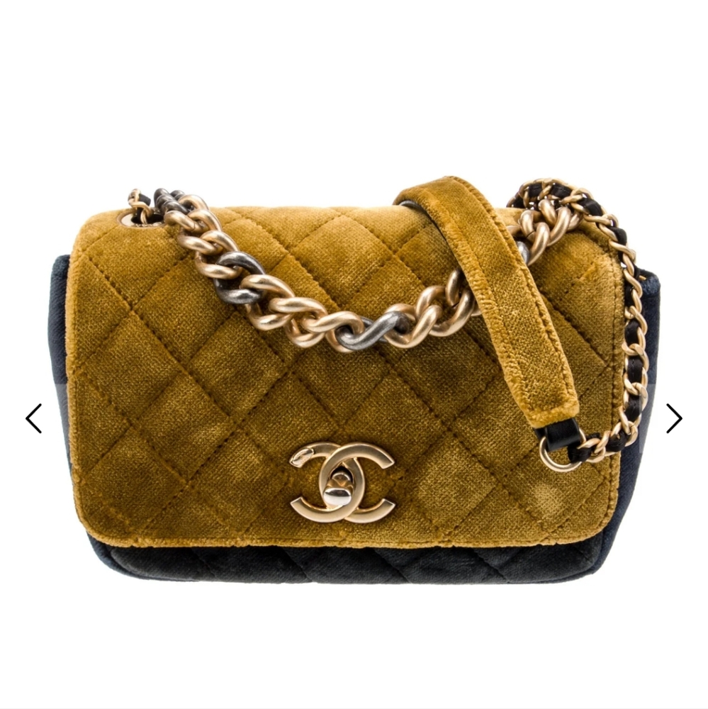 Chanel Paris - Cosmopolite Private Affair Flap Bag - Mustard & Dark Blue Quilted